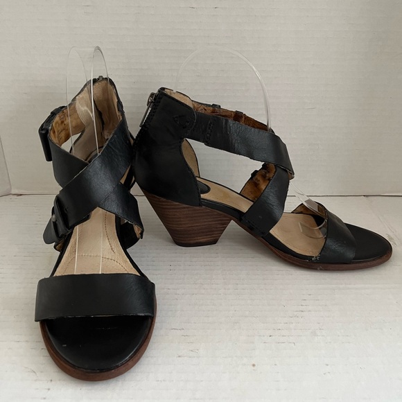 FRYE REINA BELT SANDAL - Picture 8 of 17